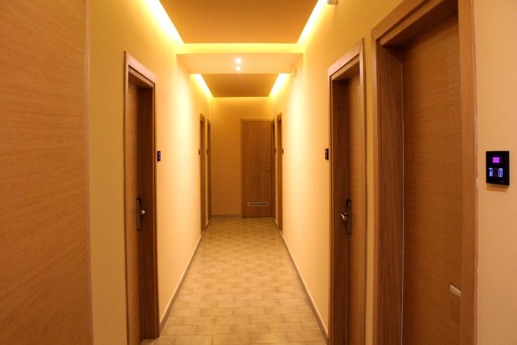 Philoxenia & Apartahotel 2*