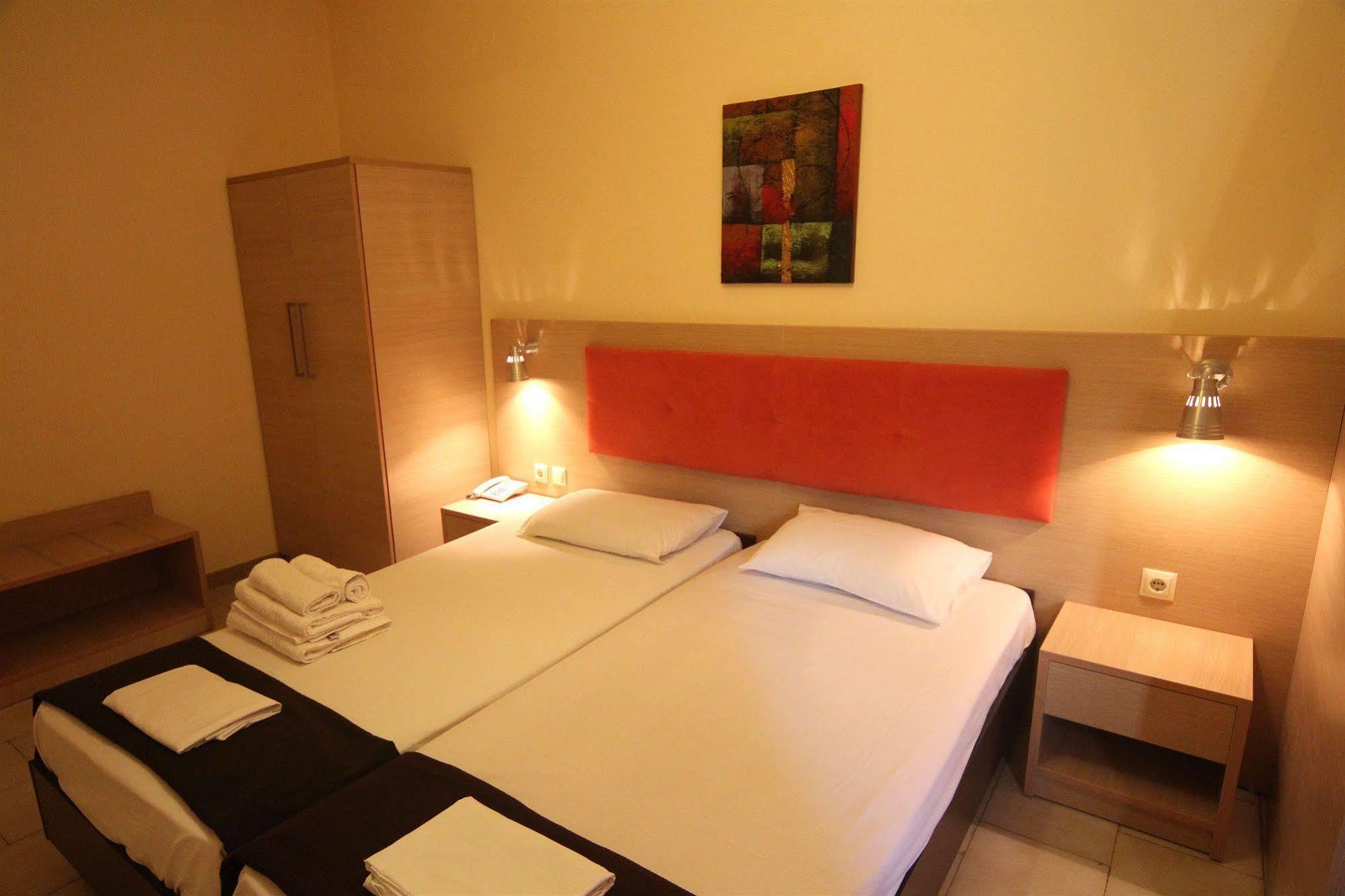 Aparthotel Philoxenia & 2*