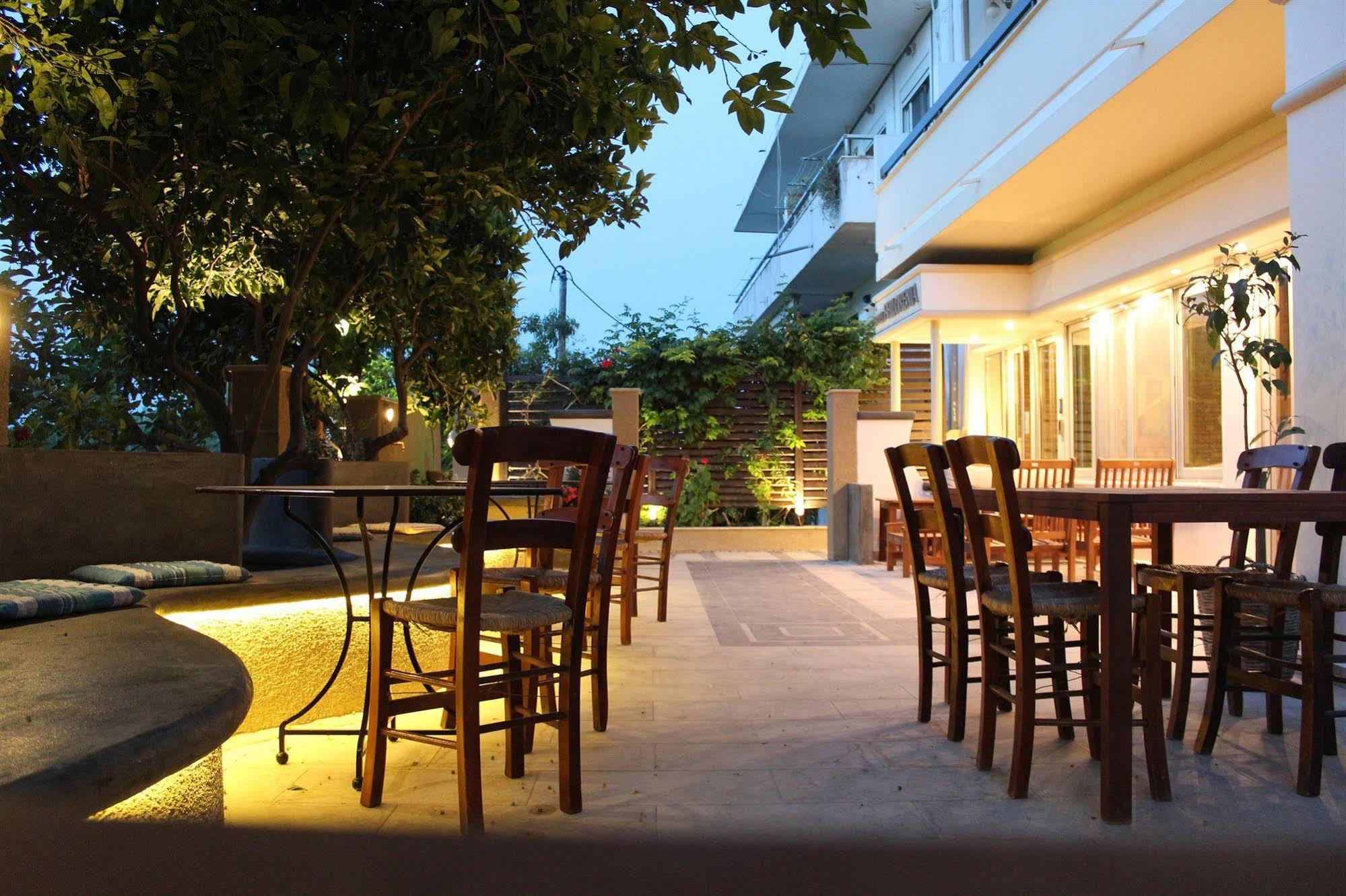 Philoxenia Hotel&studios